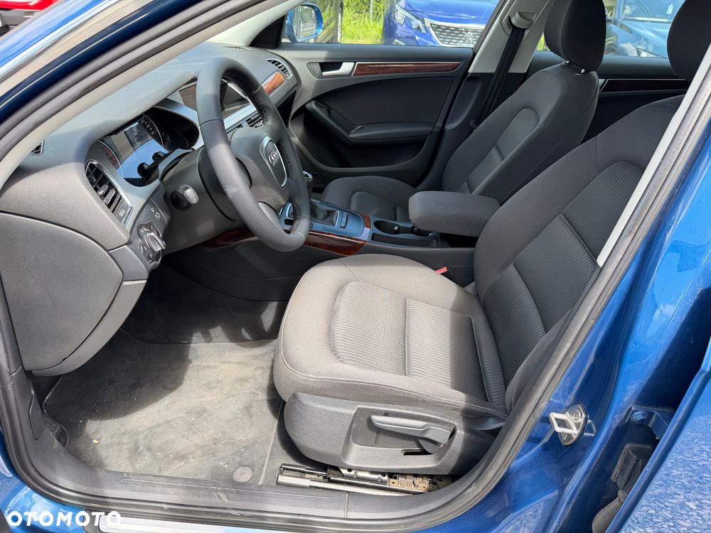 Audi A4 Limousine 1.8 TFSI Attraction - 29