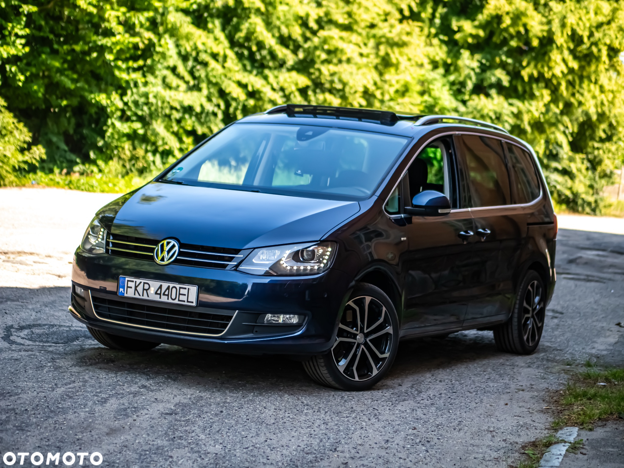 Volkswagen Sharan 2.0 TDI Highline DSG - 8