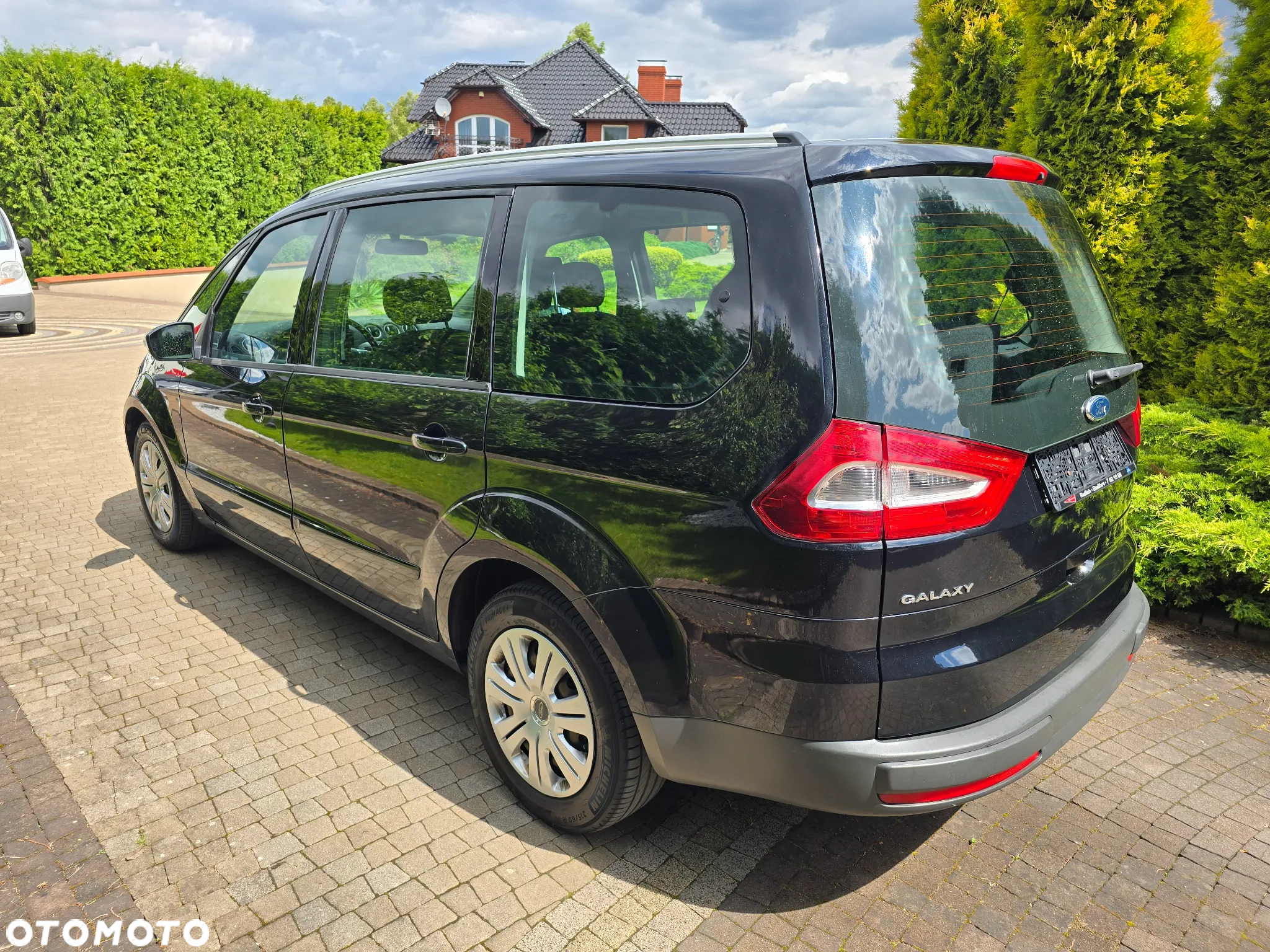 Ford Galaxy 2.0 TDCi Titanium - 4