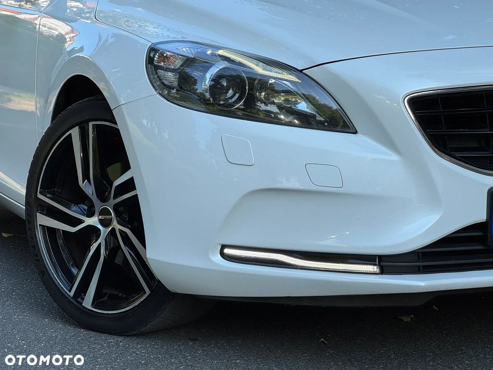 Volvo V40 D2 Ocean Race - 30