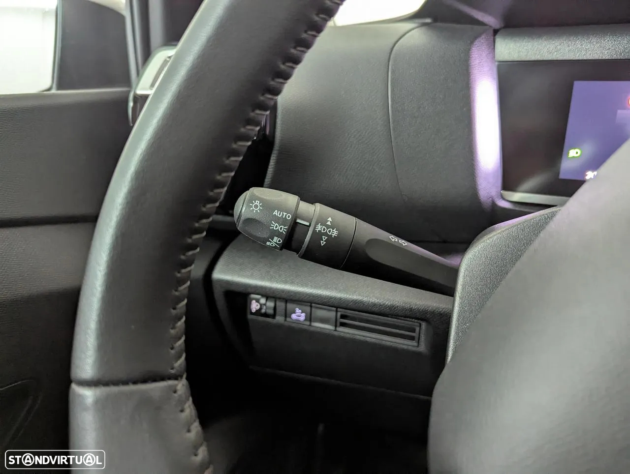 Citroën C4 X 1.2 PureTech Plus EAT8 - 25