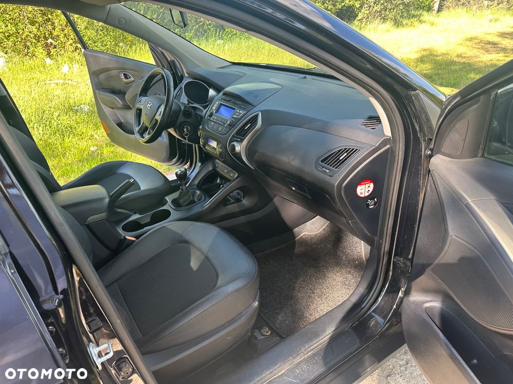 Hyundai ix35 blue 1.6 2WD Finale Silver - 9