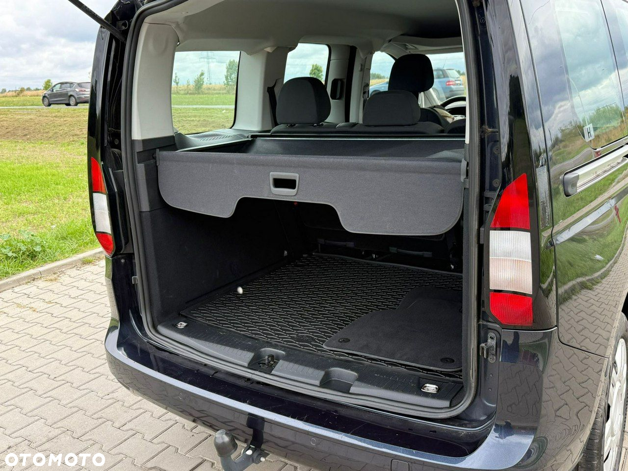 Ford Tourneo Connect 2.0 EcoBlue Trend - 24