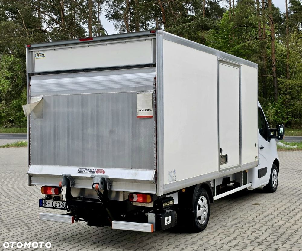 Nissan NV400 - 22