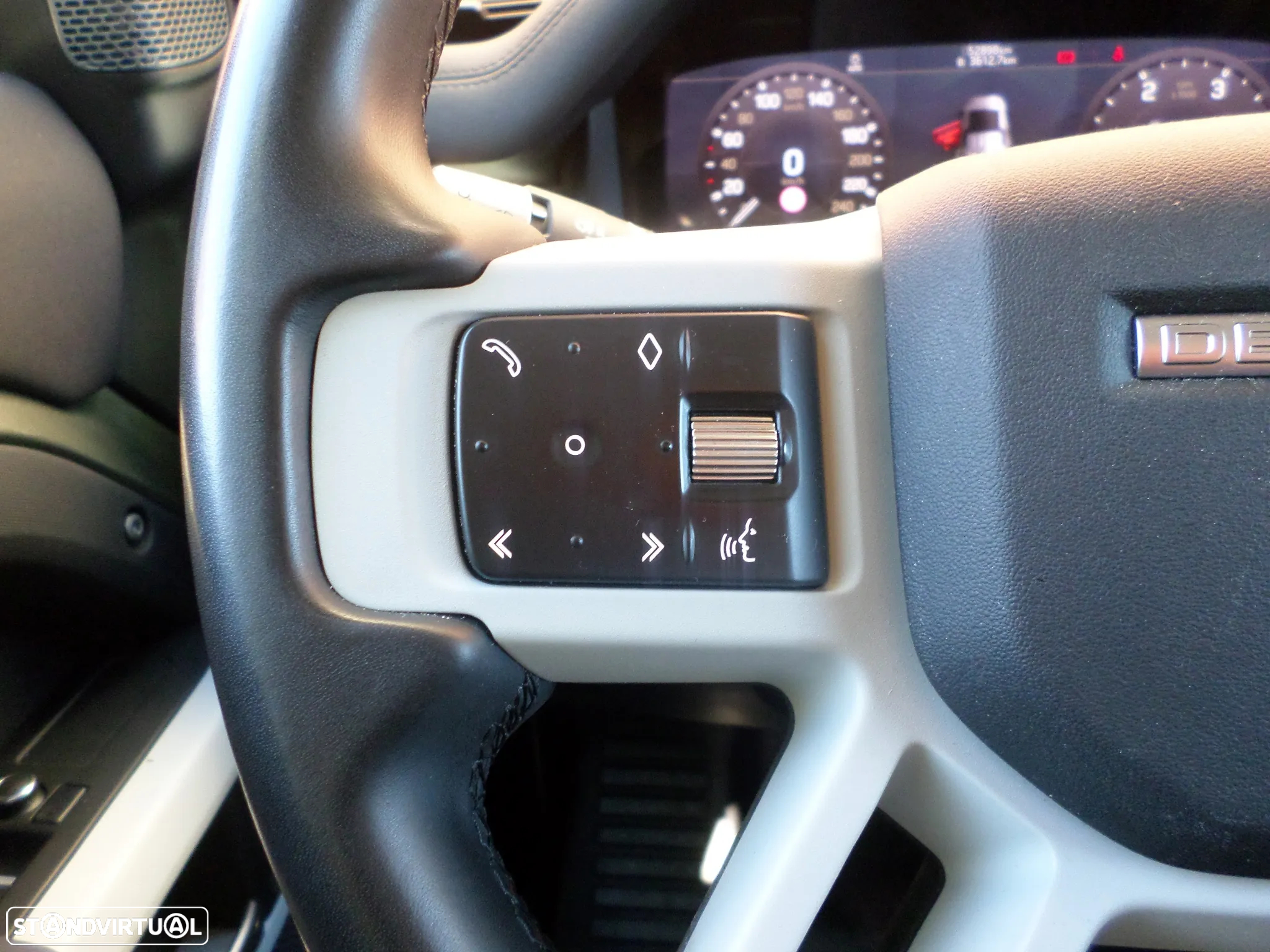 Land Rover Defender 2.0 D 110 AWD First Edition - 8