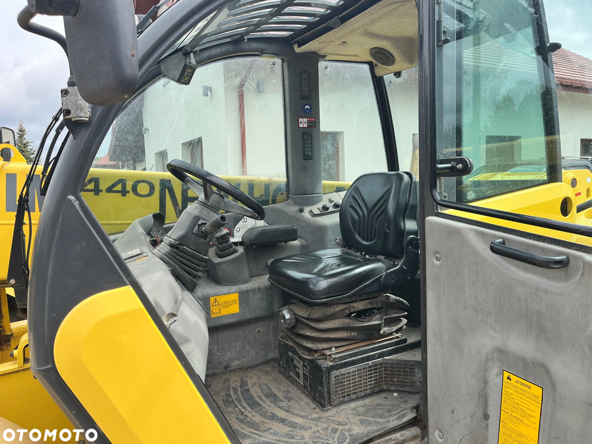New Holland LM 1440 - 13