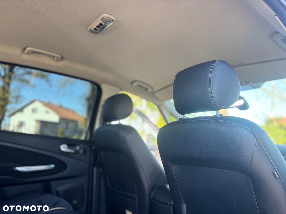 Ford S-Max 2.0 TDCi Titanium - 18