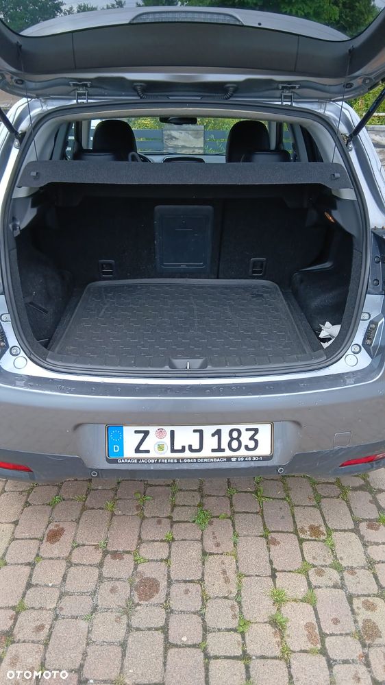 Peugeot 4008 - 9