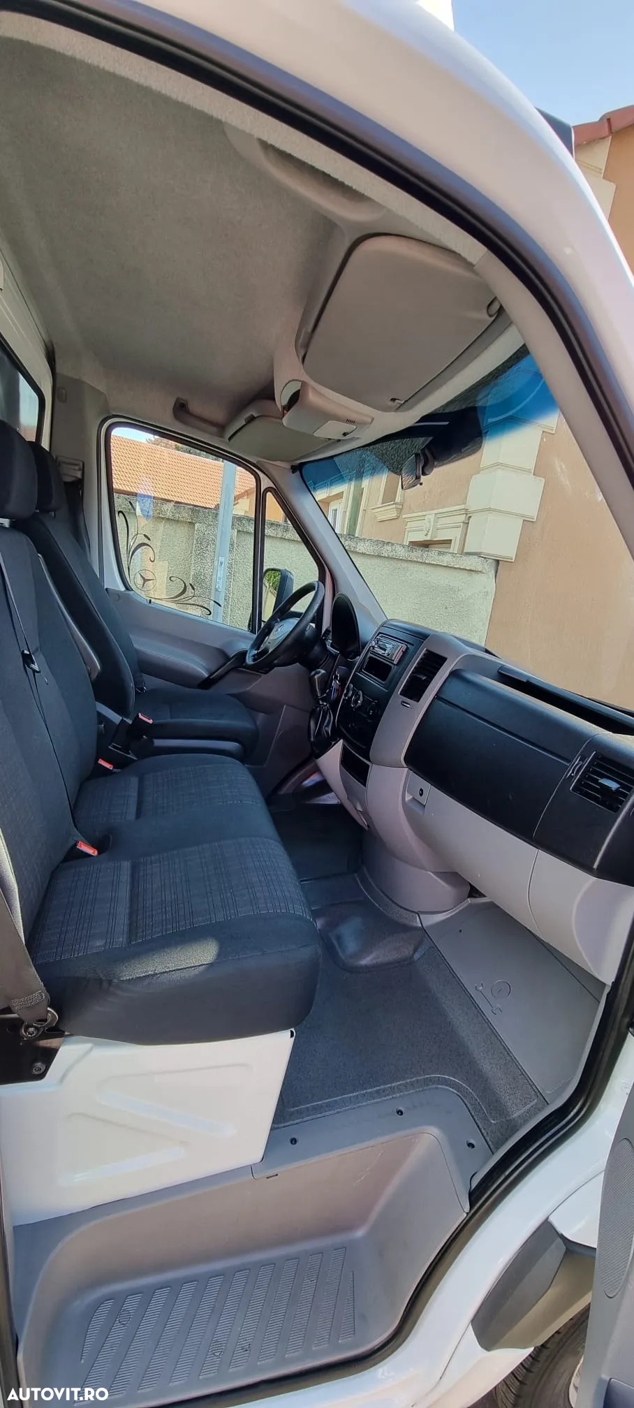Mercedes-Benz Sprinter - 8