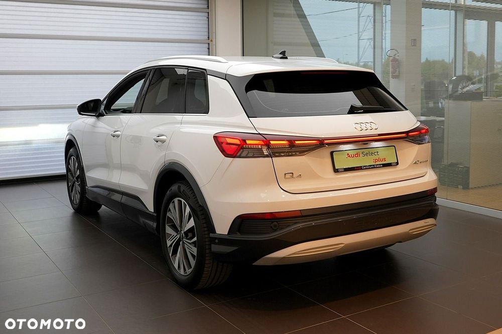 Audi Q4 e-tron - 3