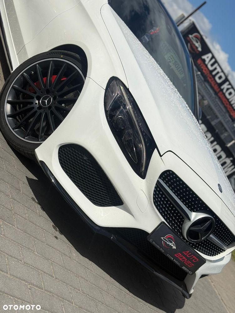Mercedes-Benz Klasa C 300 9G-TRONIC AMG Line - 3