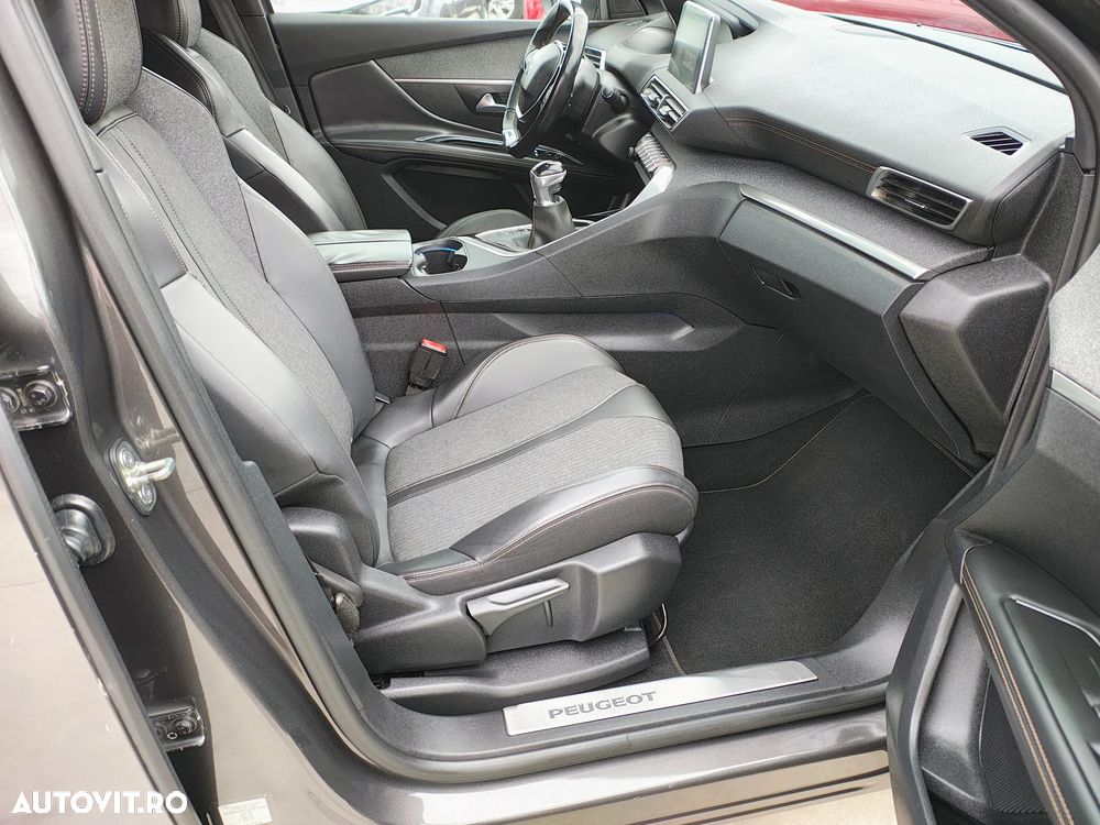 Peugeot 3008 1.2 PureTech Turbo S&S GT-Line - 6