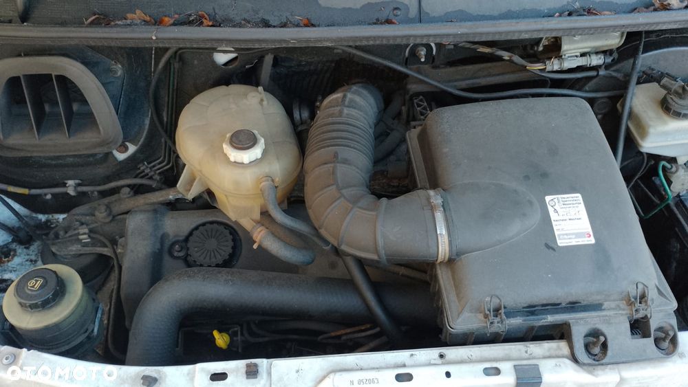 Tylko Części RENAULT MASTER II PHI 2.8 DTI S9W700 114KM 84kW L1H1 97r-03r lakier O389 - 10