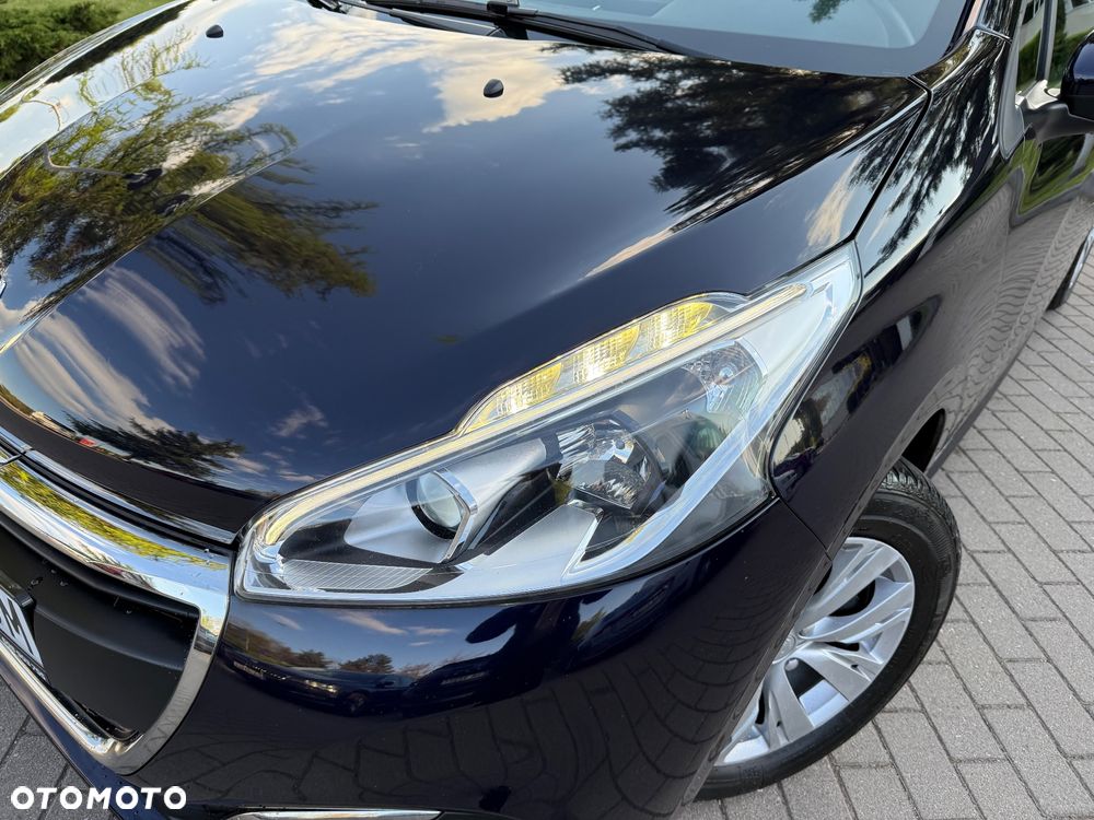 Peugeot 208 PureTech 82 Urban Move - 13