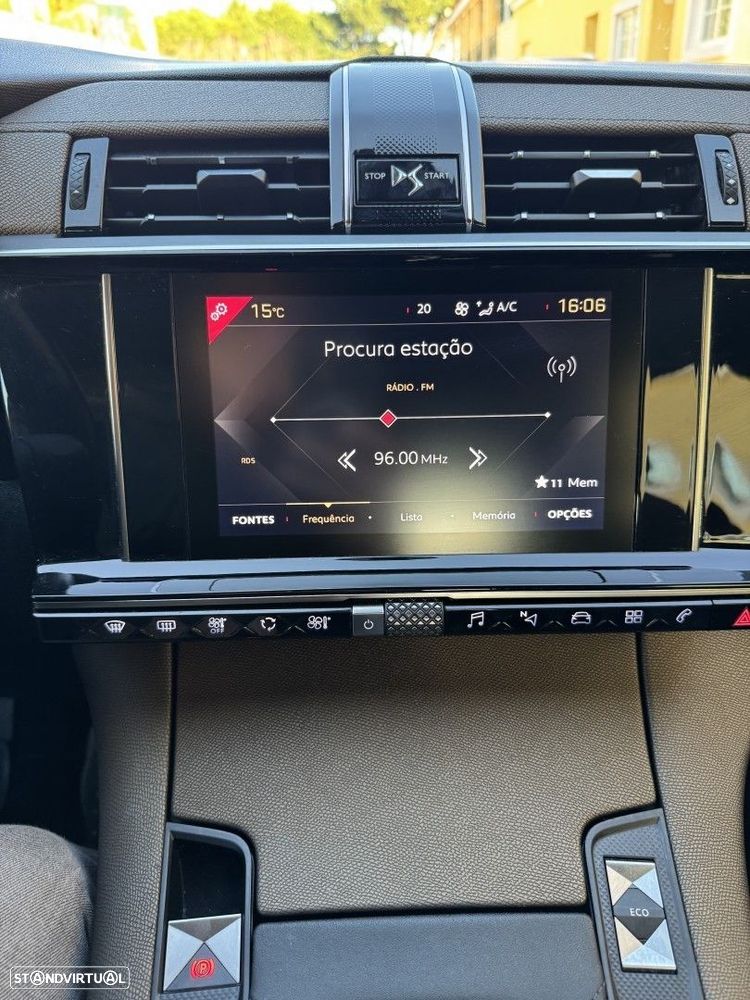 DS DS7 Crossback - 14