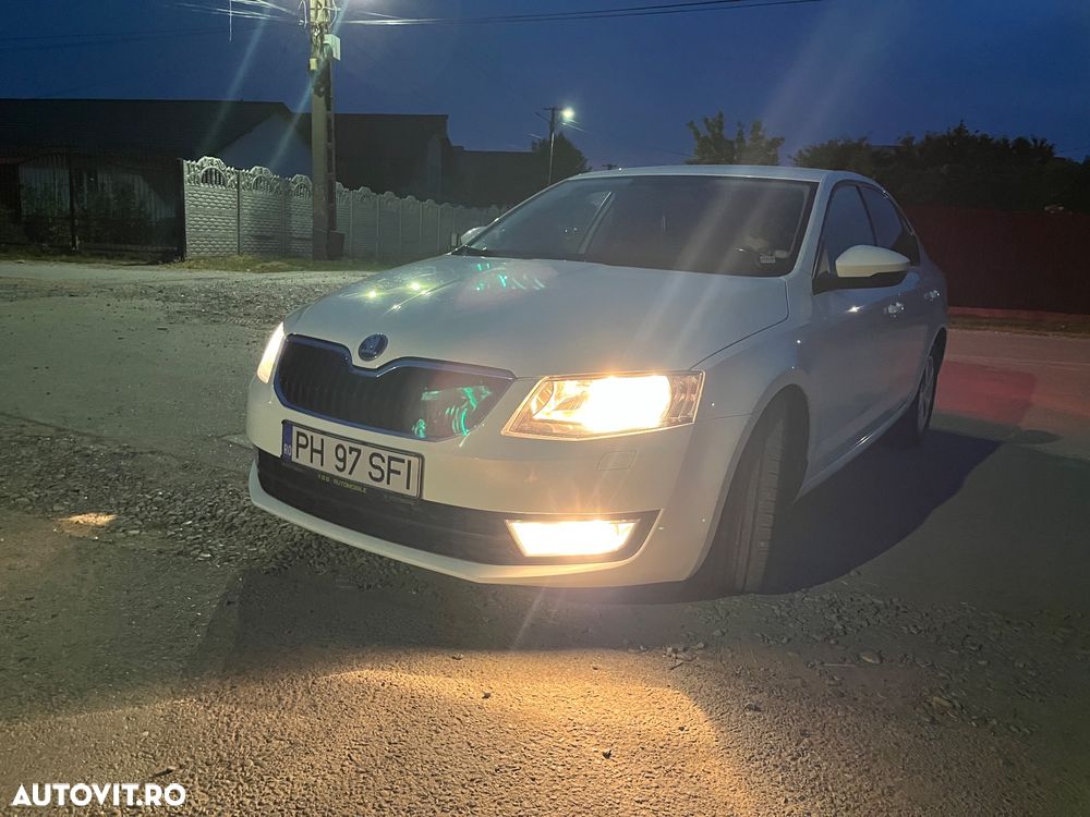 Skoda Octavia 1.4 TSI ELEGANCE - 13
