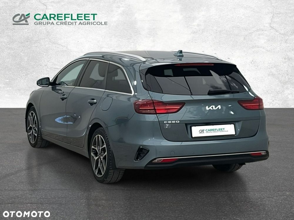 Kia Ceed - 7