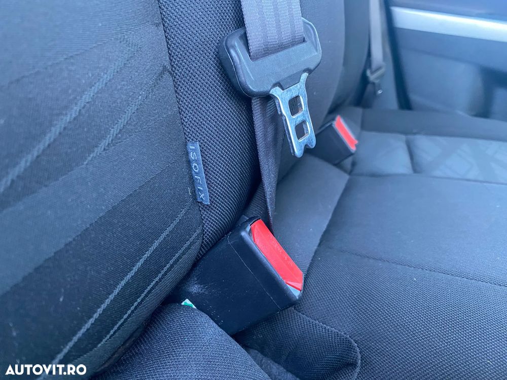 Kia Ceed - 22
