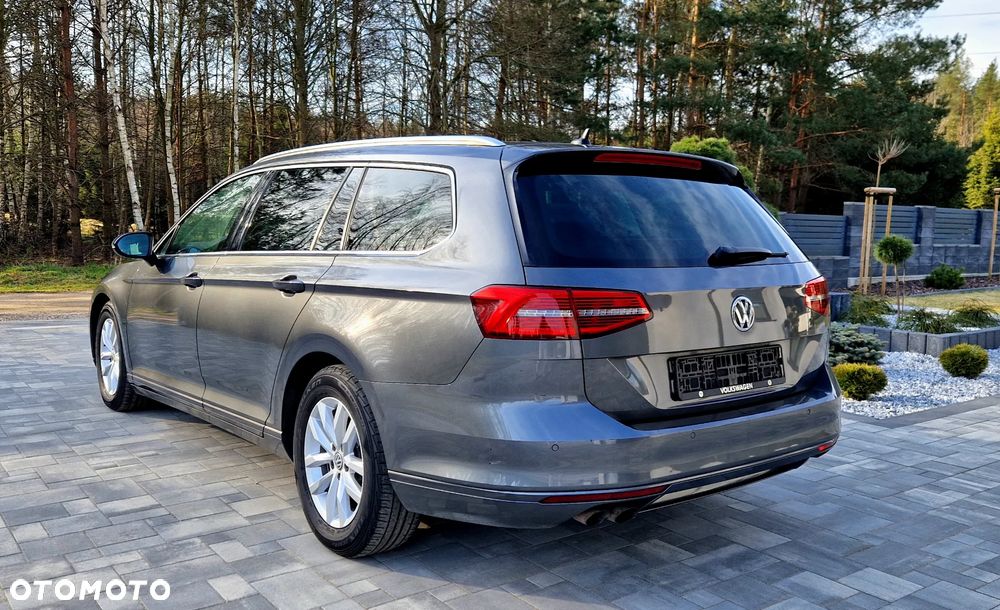 Volkswagen Passat 2.0 TDI SCR (BlueMotion Technology) Comfortline - 5