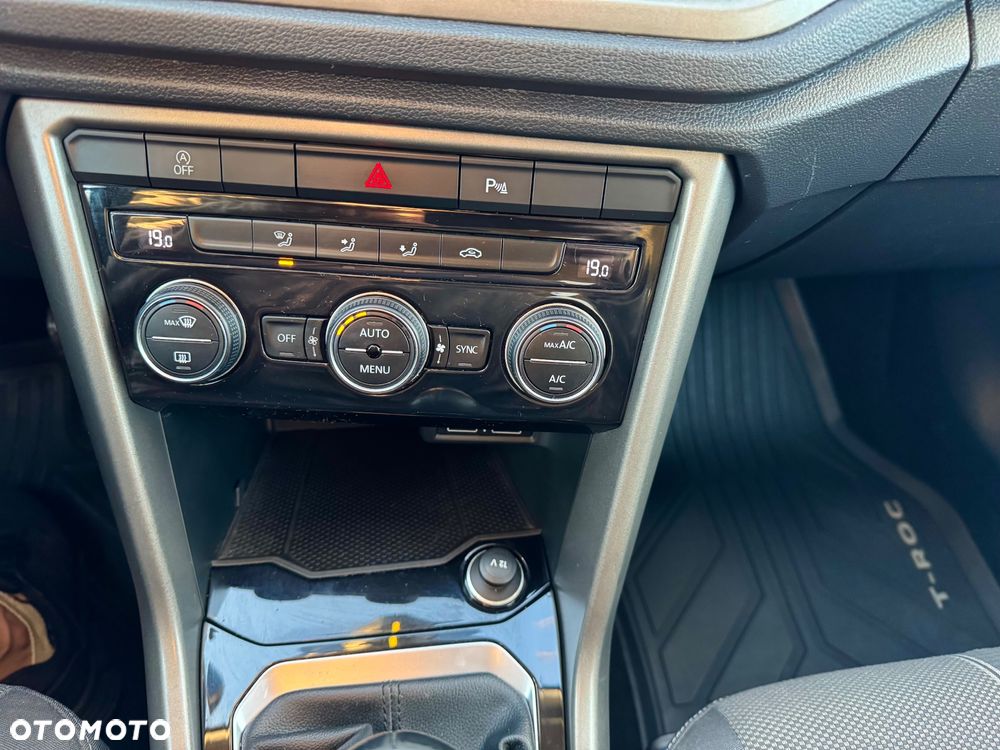 Volkswagen T-Roc 1.6 TDI SCR Style - 29