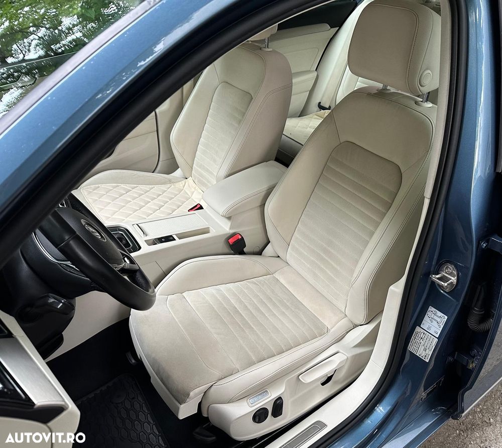 Volkswagen Passat 2.0 TDI DSG Highline - 16