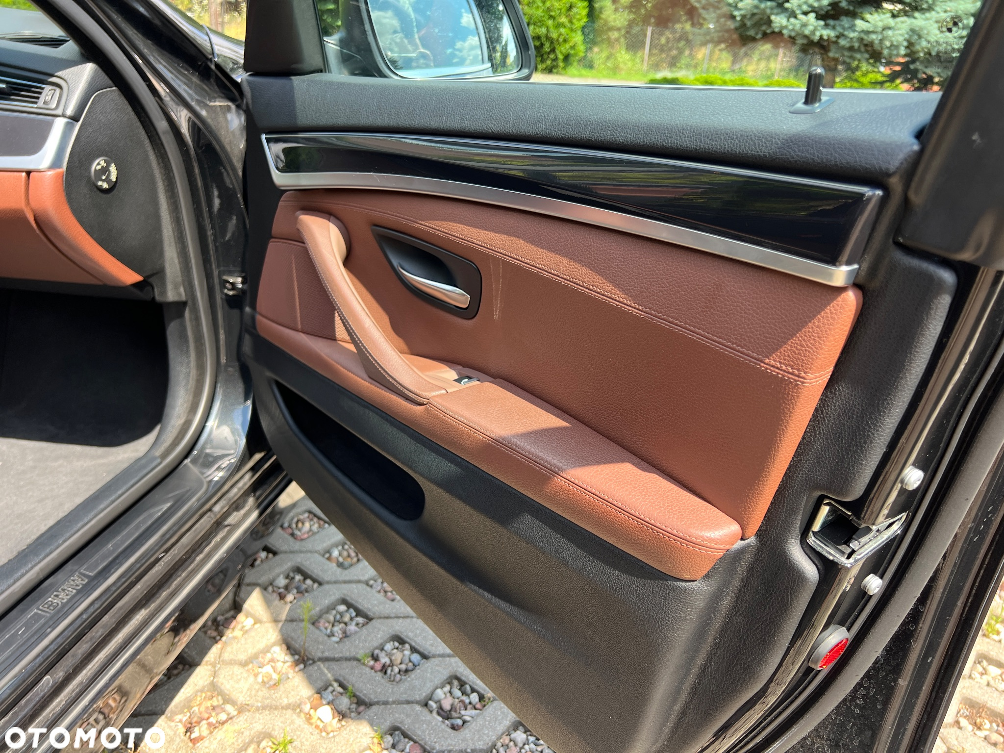 BMW Seria 5 520d Touring - 9