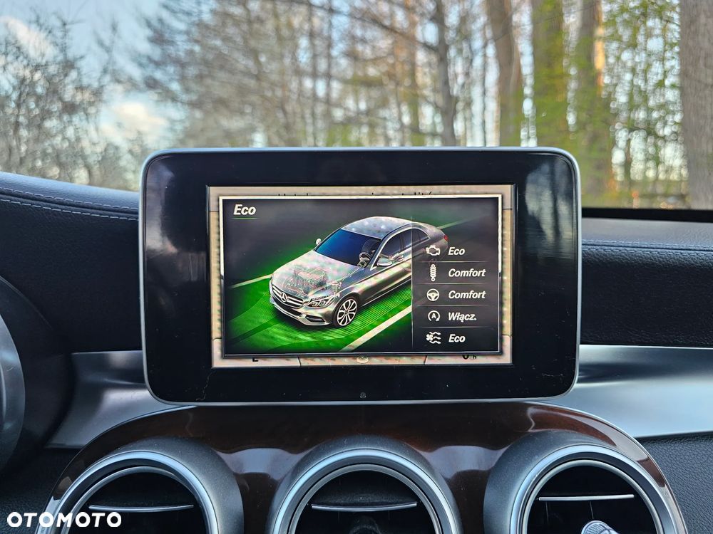 Mercedes-Benz Klasa C 180 7G-TRONIC - 16