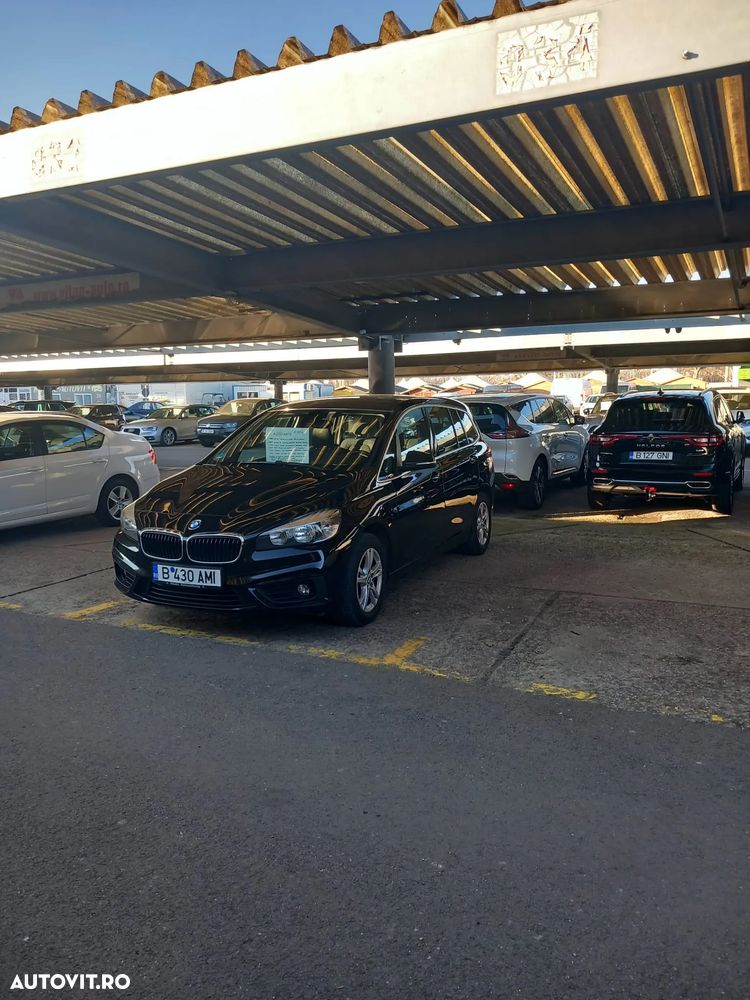 BMW Seria 2 218d Sport-Aut. Sport Line - 30