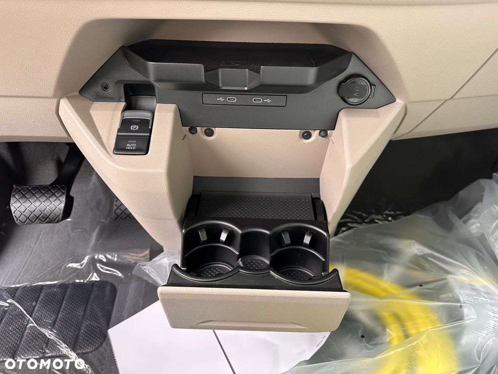 Volkswagen Multivan 1.5 eHybrid PHEV 4Motion L2 Life DSG - 16