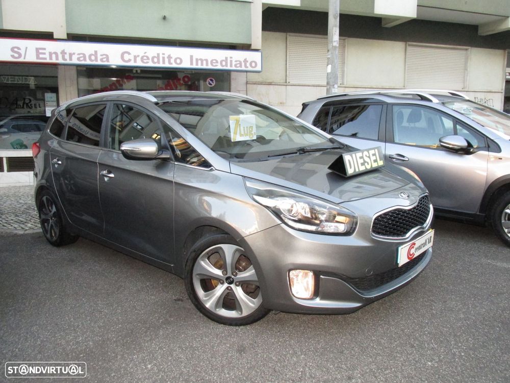 Kia Carens 1.7 CRDi ISG TX - 24