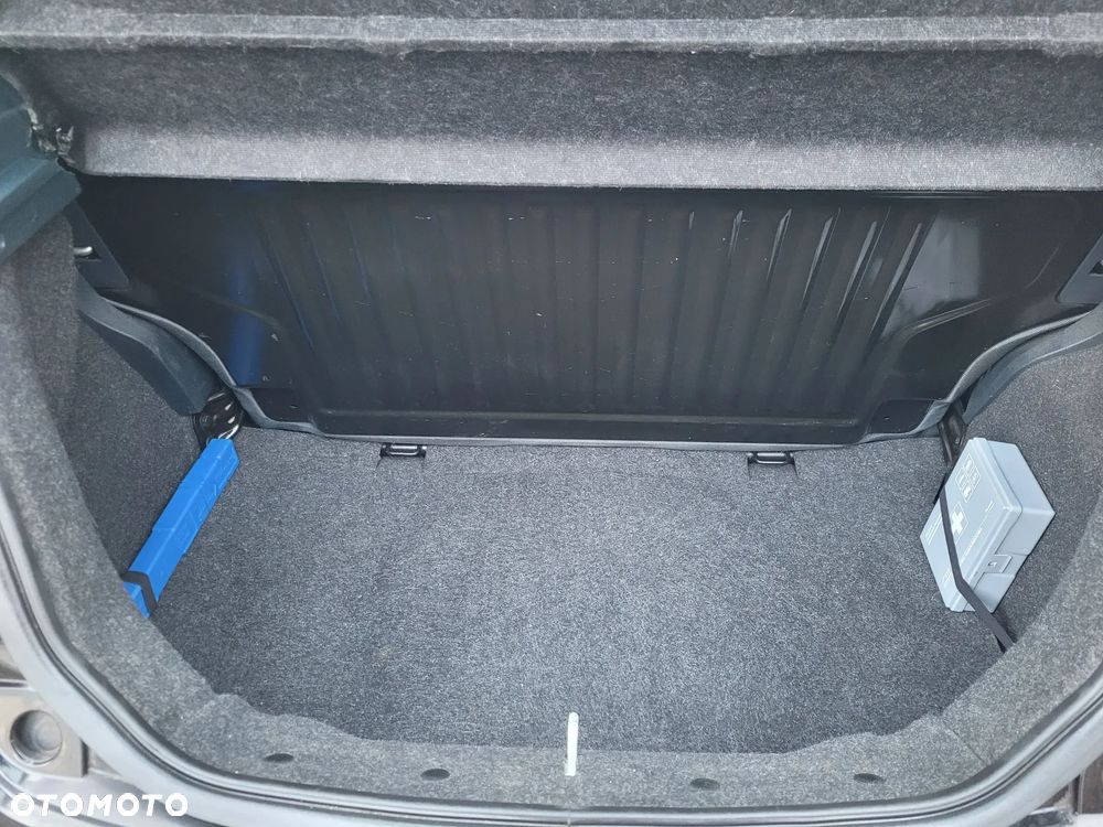 Ford KA 1.2 Digital - 15