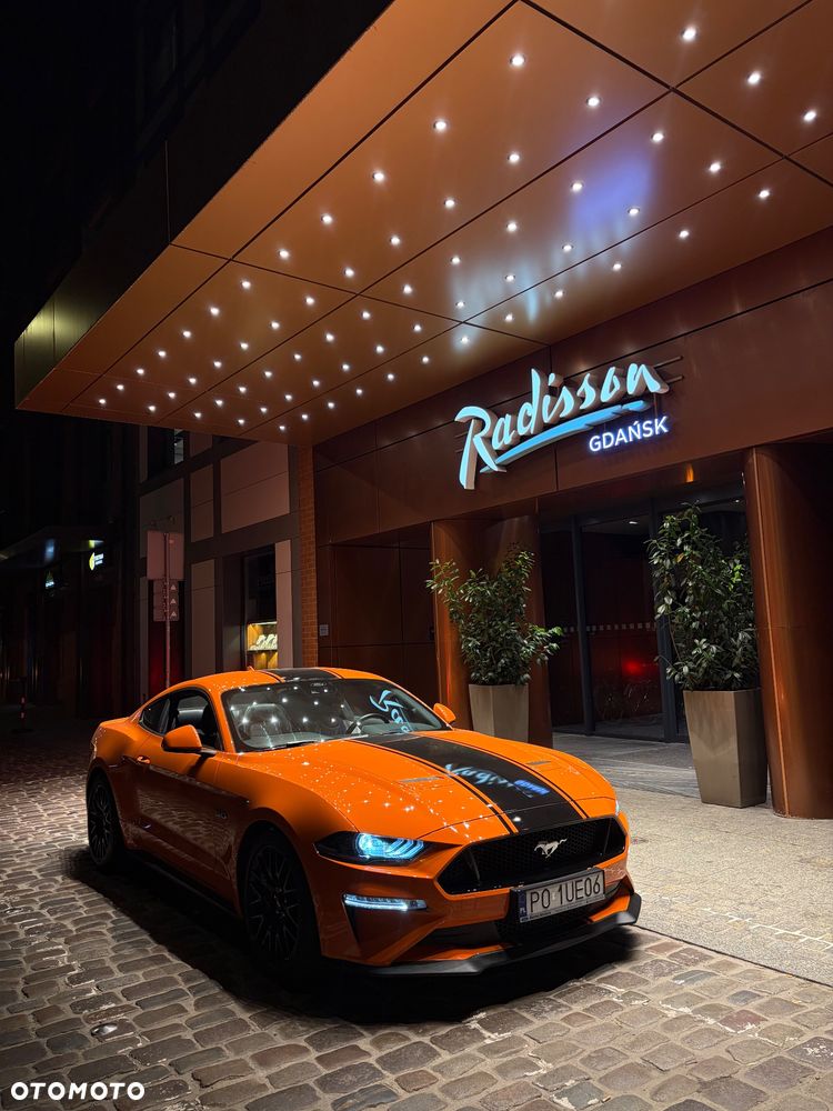 Ford Mustang - 1