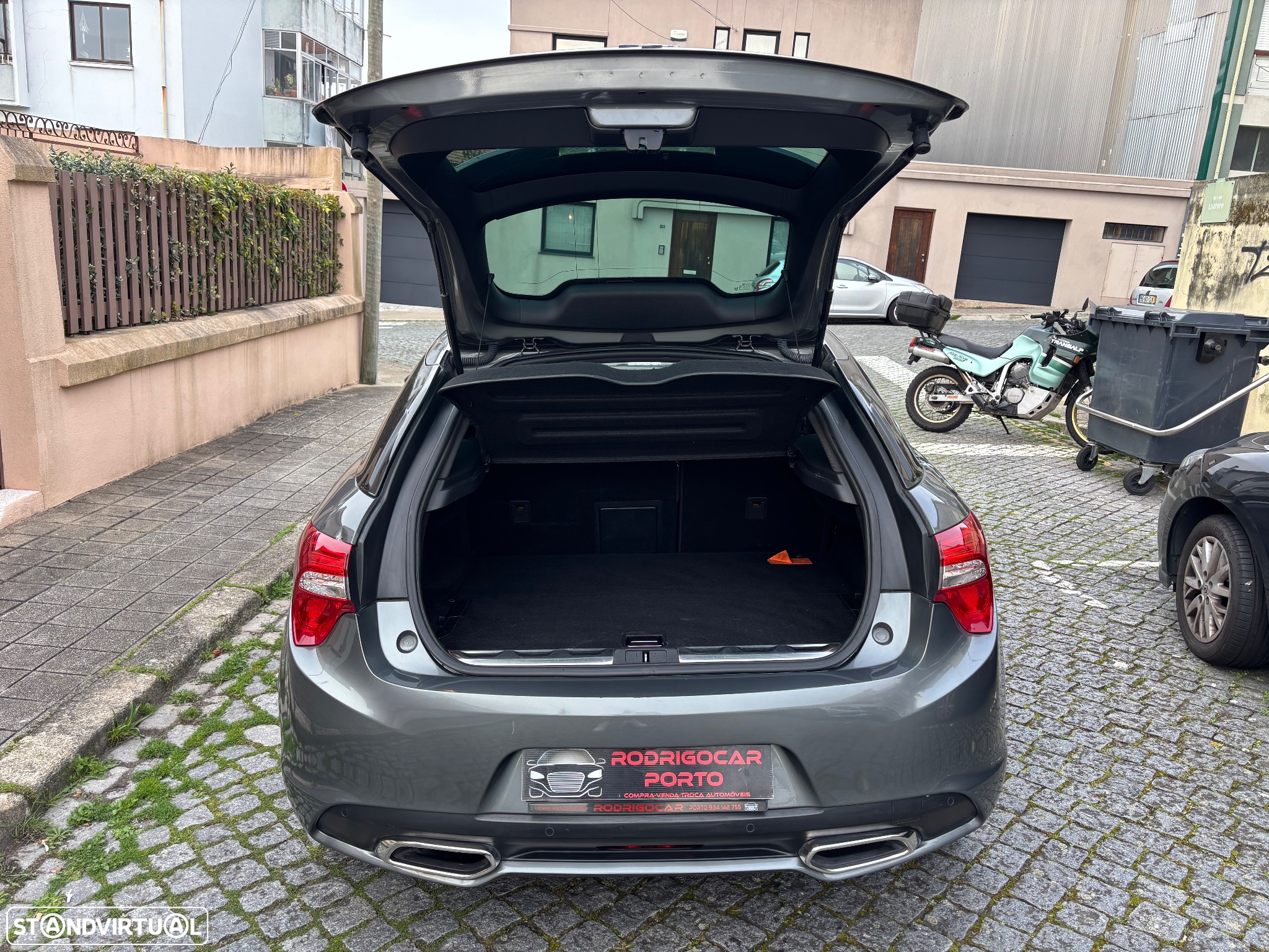 Citroën DS5 2.0 HDi Hybrid4 Sport Chic CMP6 - 26