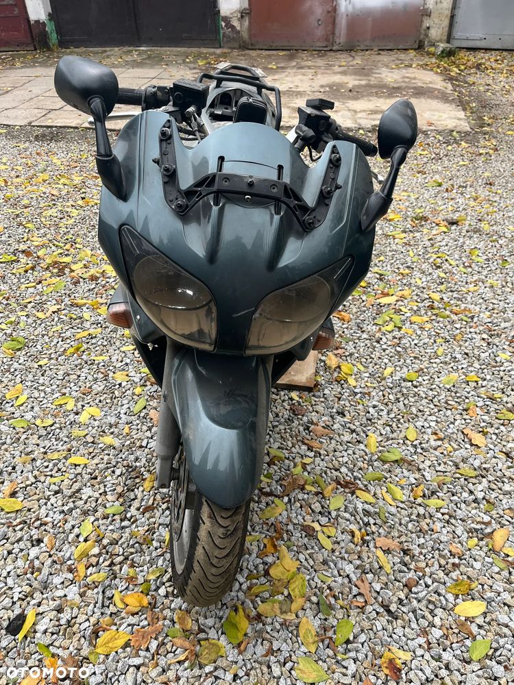 Yamaha FJR - 4