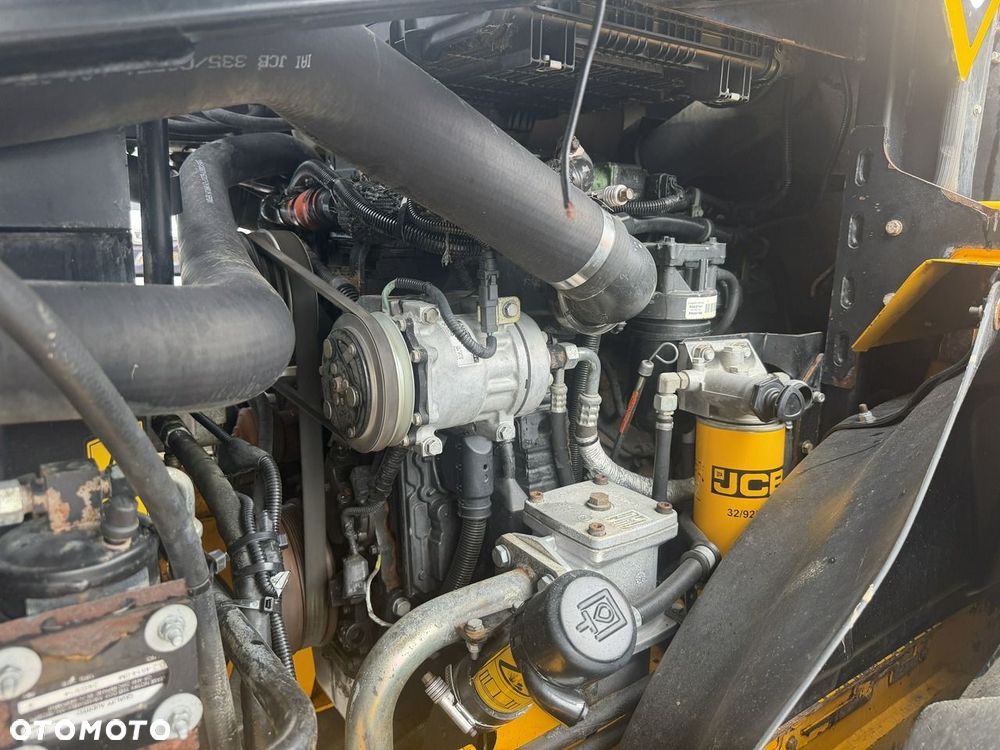 JCB 418S T4 - 10