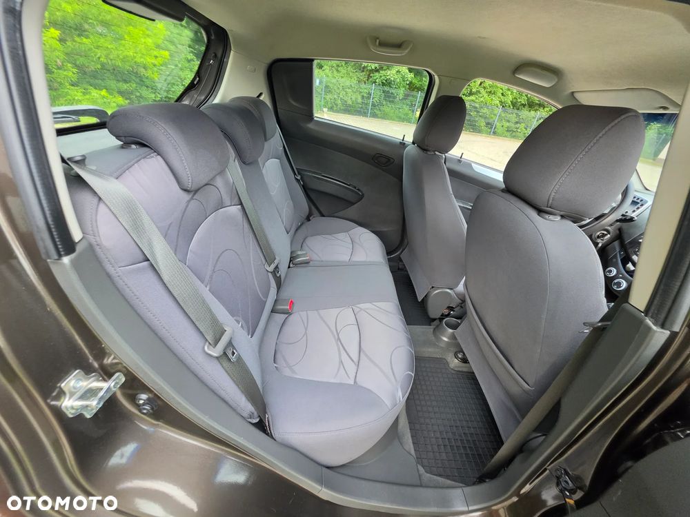 Chevrolet Spark 1.2 LT - 19
