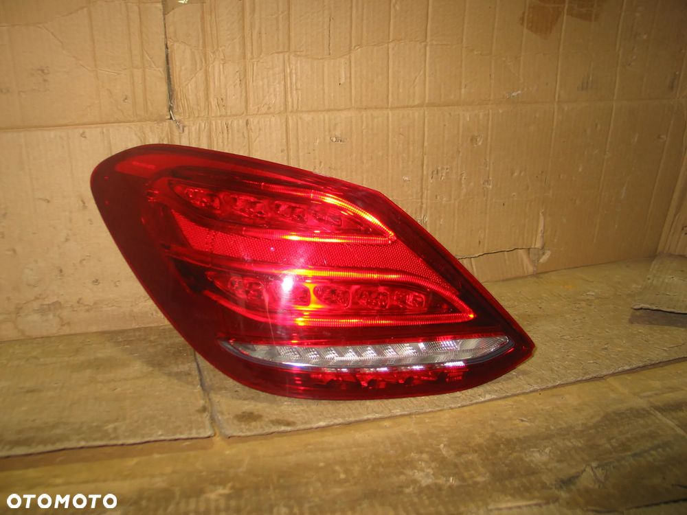 lampa led lewy tyl mercedes C klasa W205 A2059060357 oryginal - 1