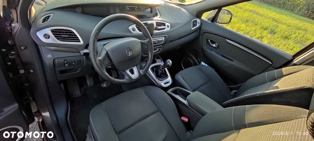 Renault Scenic - 5