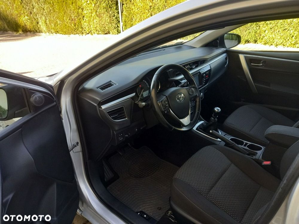 Toyota Corolla 1.6 Valvematic Edition - 26