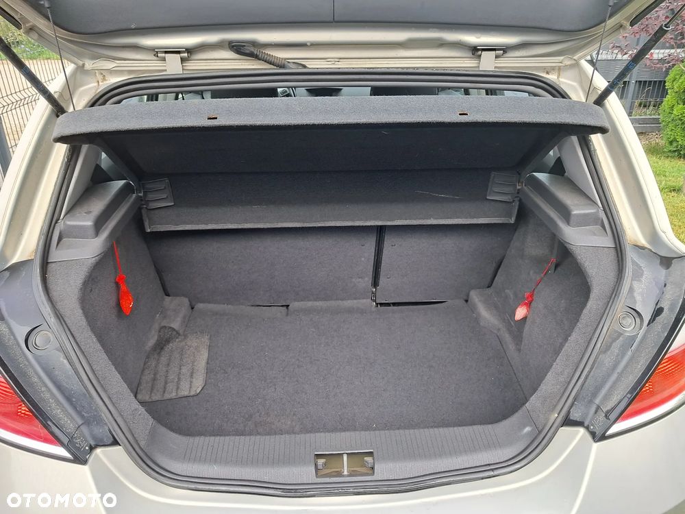 Opel Astra 1.7 CDTI - 13