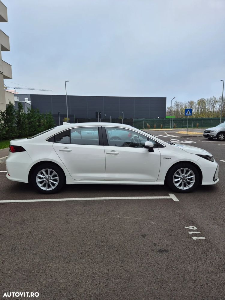 Toyota Corolla 1.8 HSD Dynamic - 12