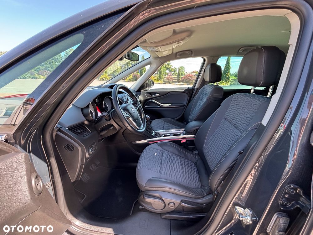 Opel Zafira - 20