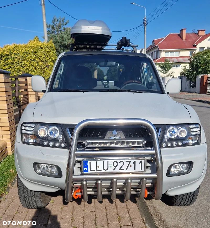 Mitsubishi Pajero 3.2 DI-D Automatik Instyle - 2