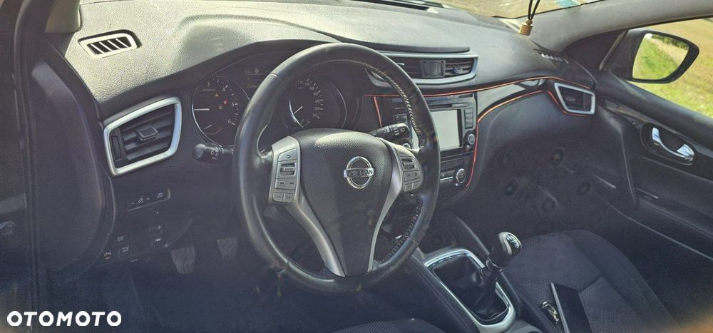 Nissan Qashqai+2 - 12