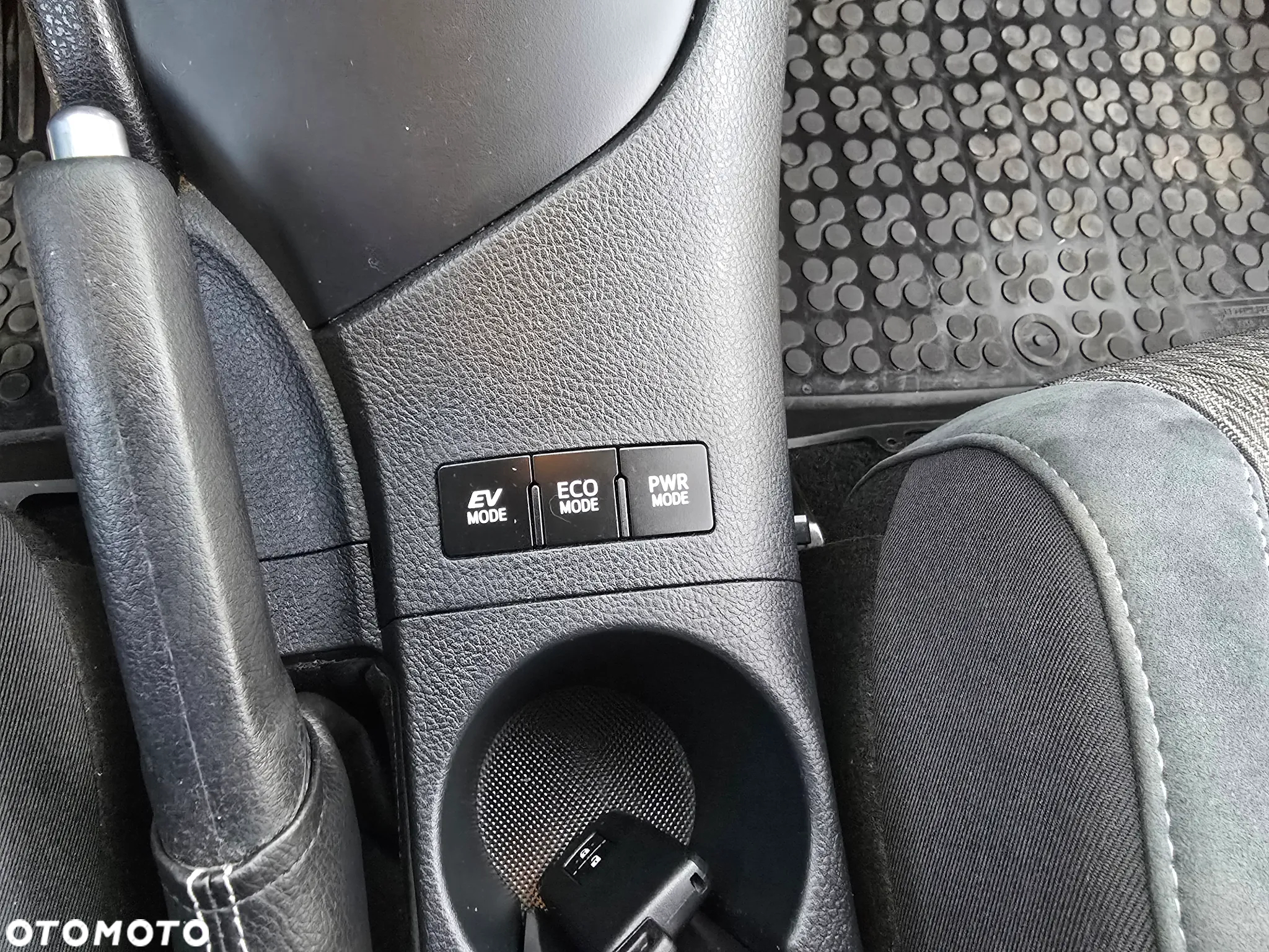 Toyota Auris - 31