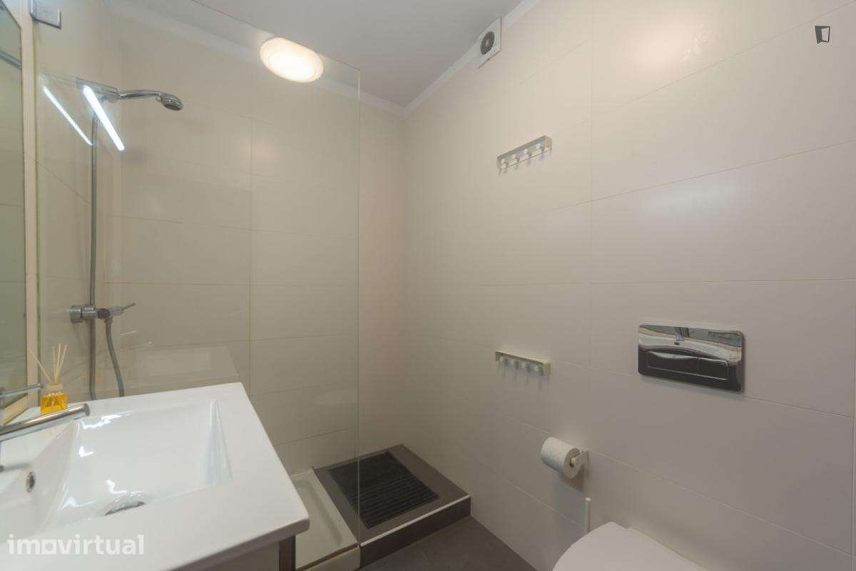 Apartamento com 5 quartos - localizado em Bonfim Porto - Grande imagem: 4/16
