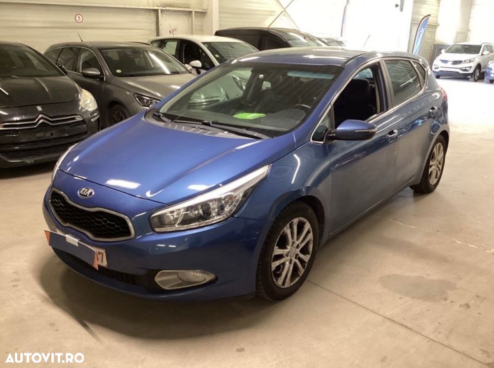 Kia Ceed - 1
