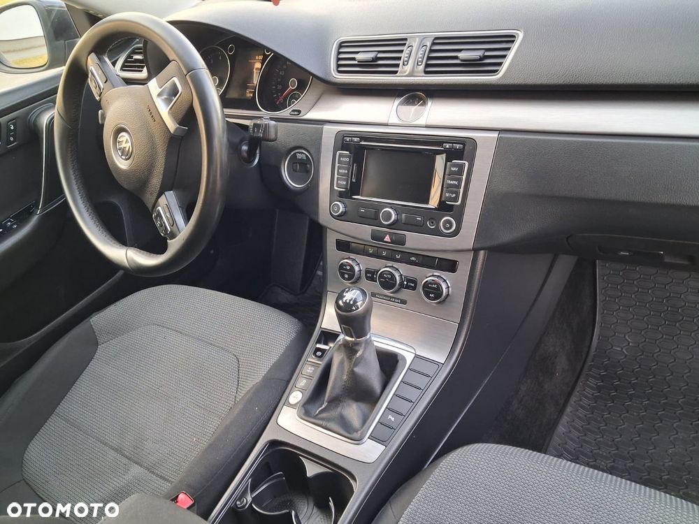 Volkswagen Passat Variant - 15