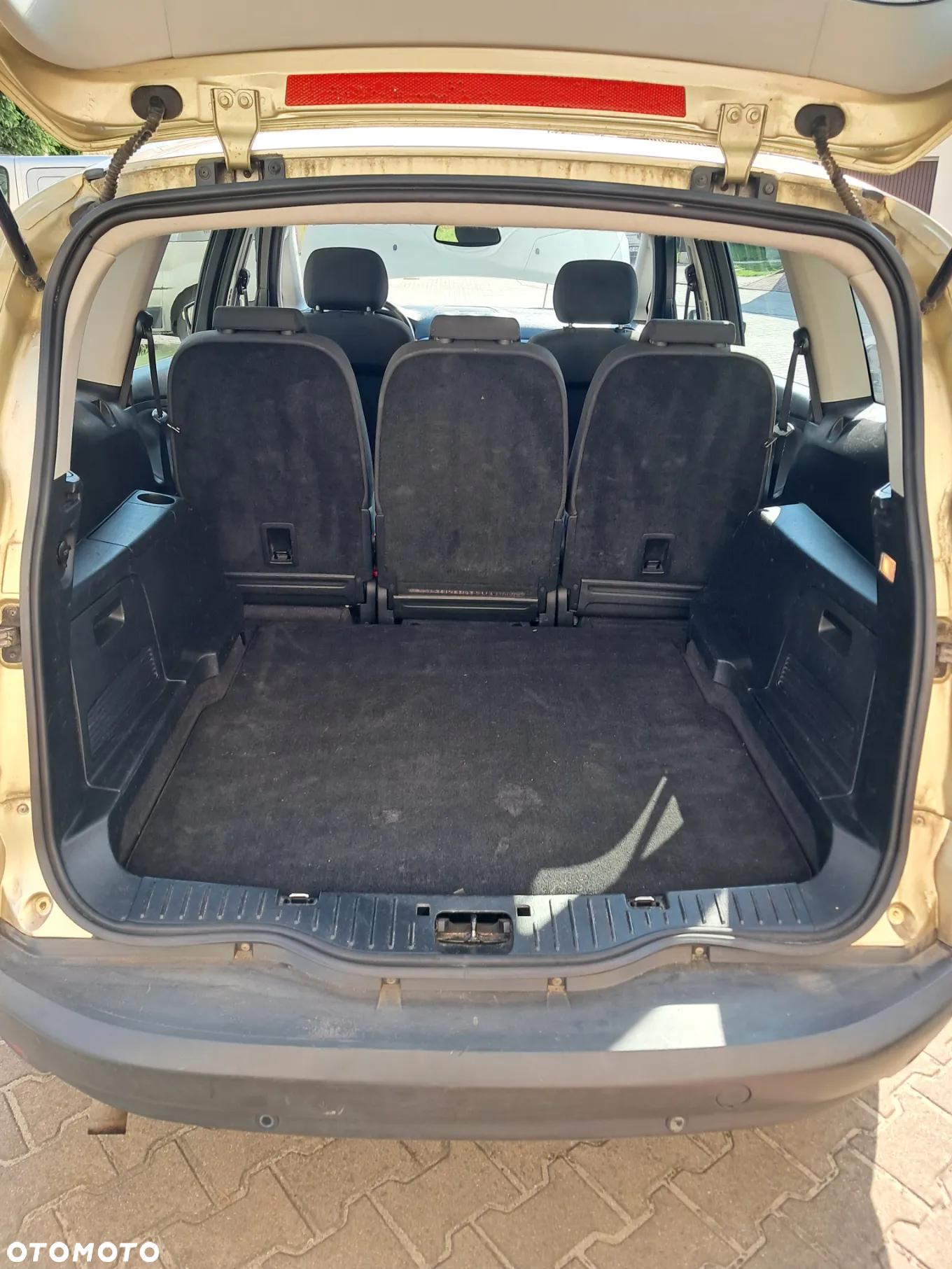 Ford S-Max - 28