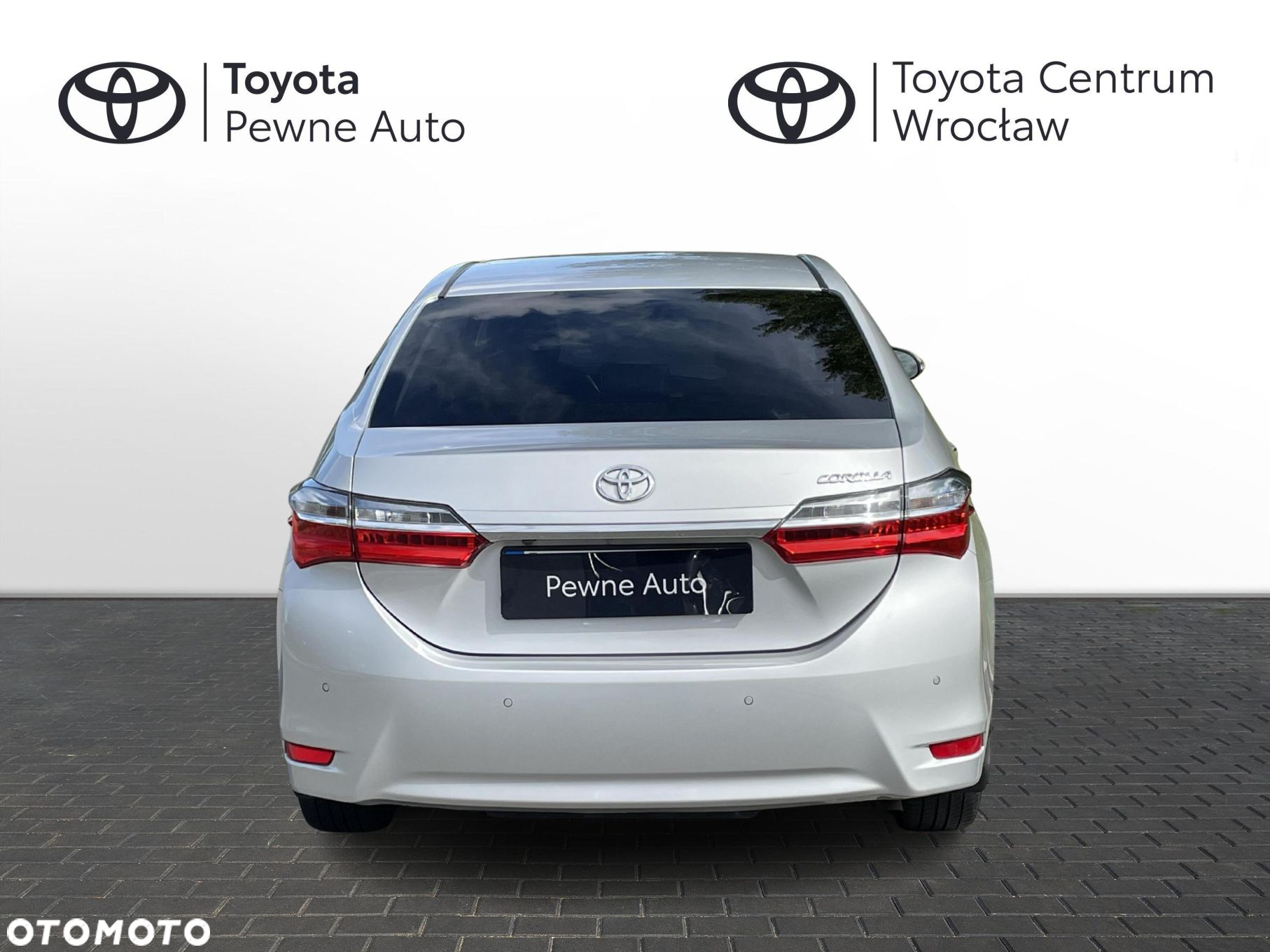 Toyota Corolla - 4